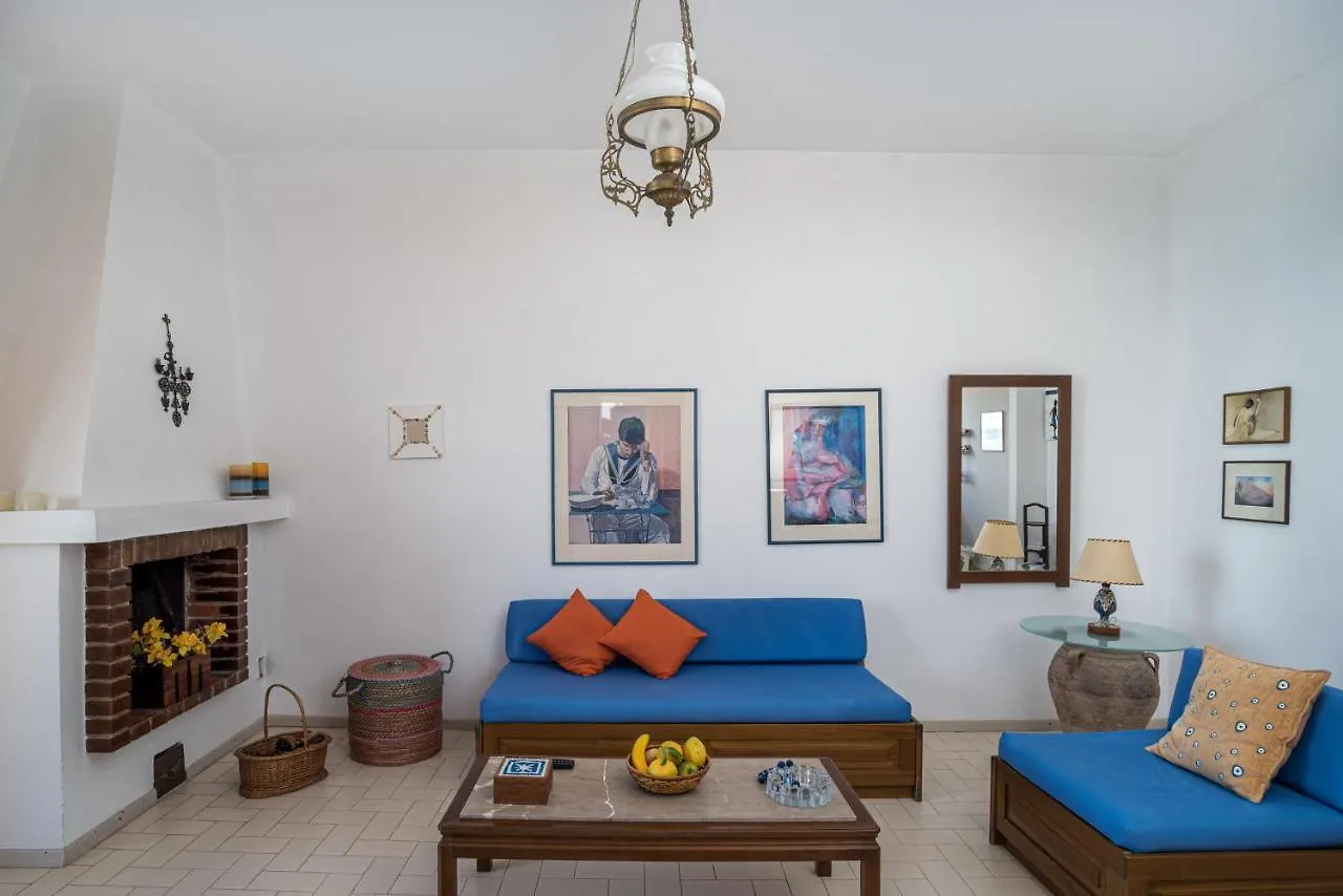 Glaros Beachfront Apartment In Hanioti Greece